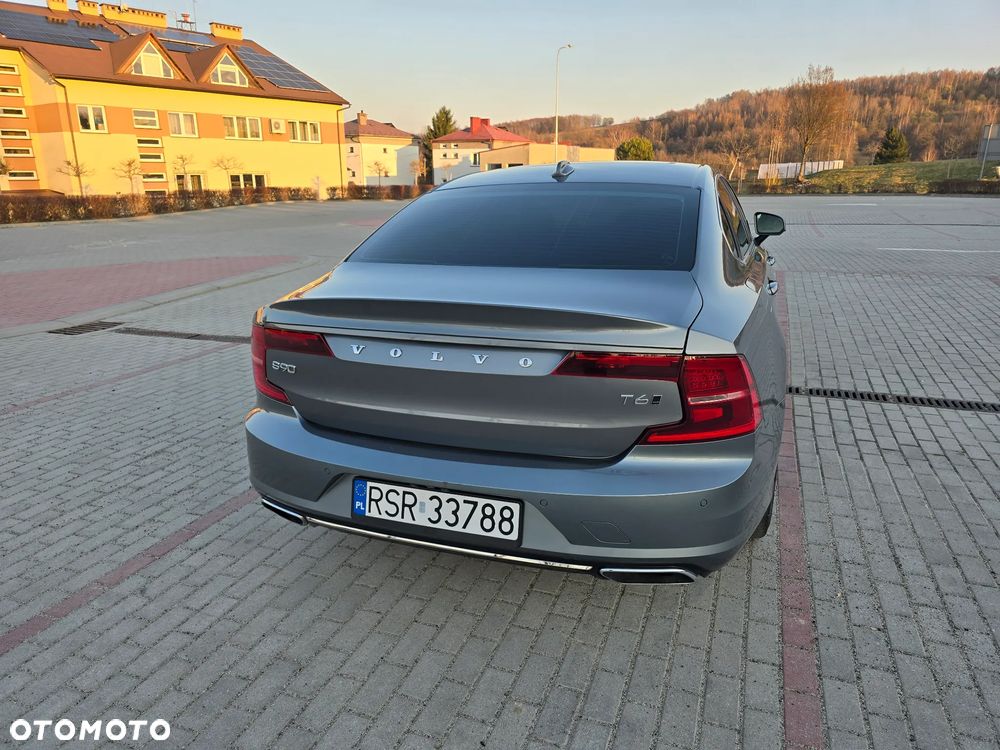Volvo S90 T6 AWD Geartronic Momentum - 11