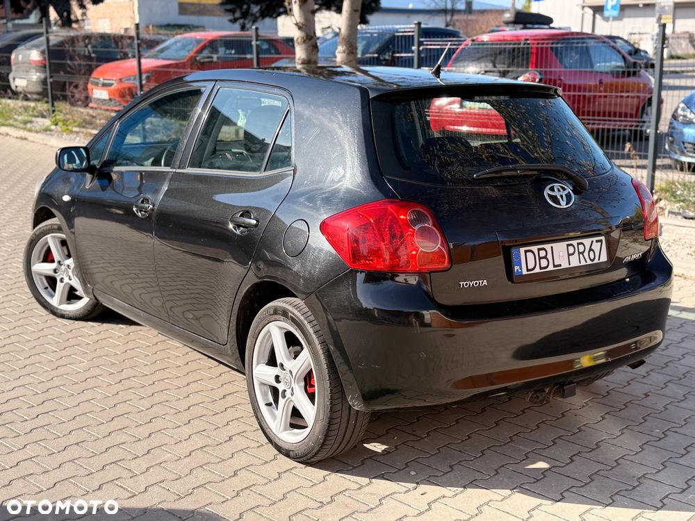 Toyota Auris 2.0 D-4D Premium - 3