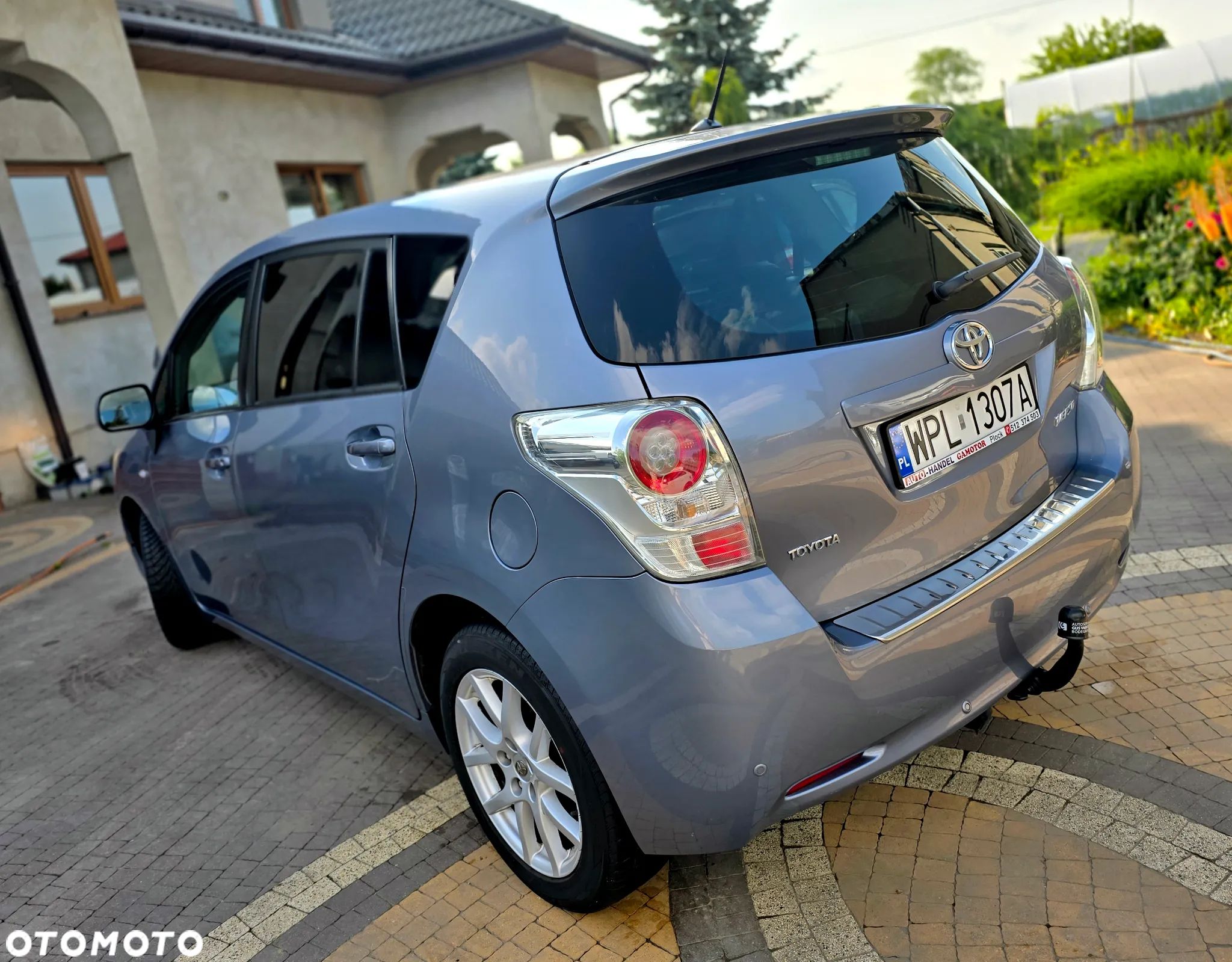 Toyota Verso - 1