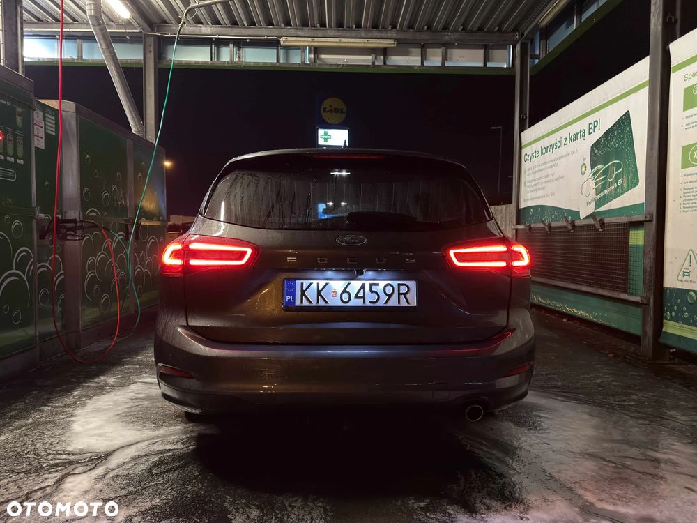 Ford Focus 1.0 EcoBoost mHEV Titanium X - 12