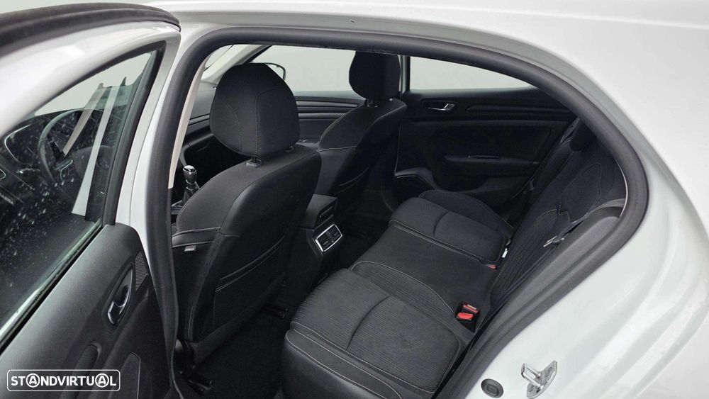 Renault Mégane BLUE dCi 115 LIMITED - 11