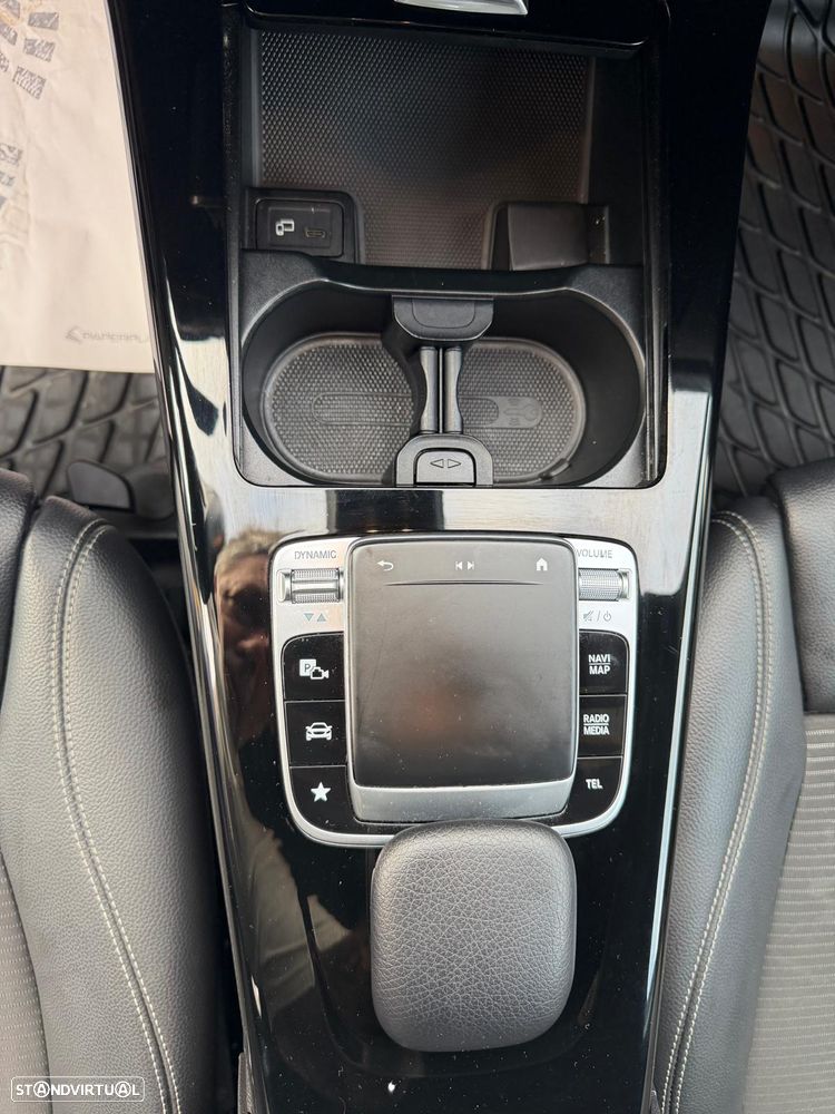 Mercedes-Benz A 180 d 7G-DCT AMG Line - 24
