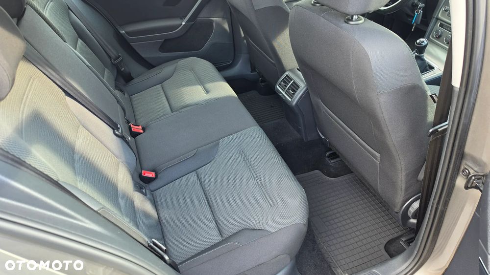 Volkswagen Golf 1.2 TSI Comfortline - 9