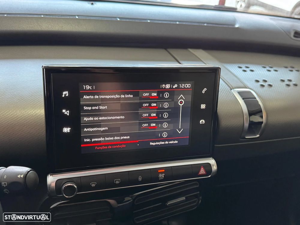 Citroën C4 Cactus 1.2 PureTech Shine - 18