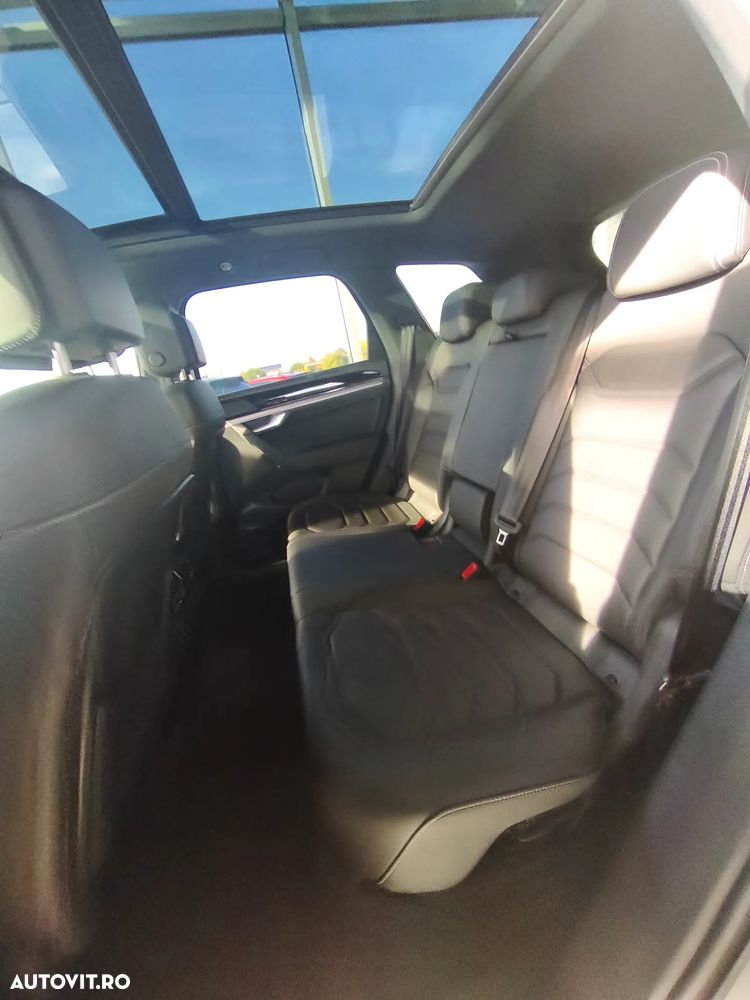 Volkswagen Touareg V6 TDI Elegance - 25