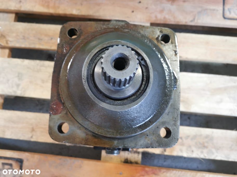 Silnik jazdy JLG 307 {Rexroth A6VM160DA1} - 7