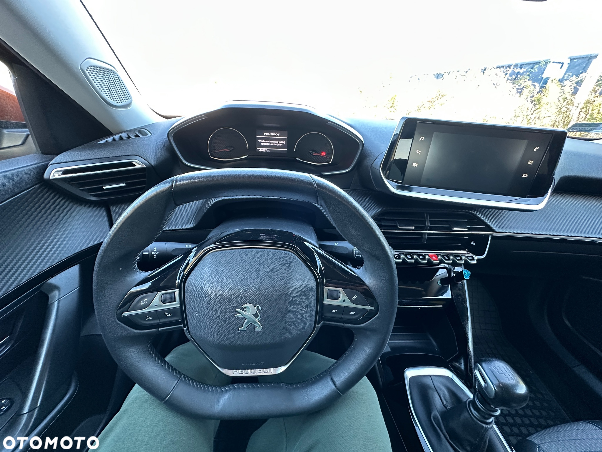 Peugeot 2008 1.2 PureTech Allure Pack S&S - 10