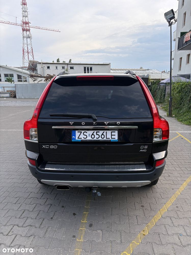 Volvo XC 90 D5 AWD Executive - 3
