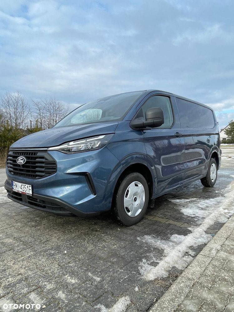 Ford TRANSIT CUSTOM - 9
