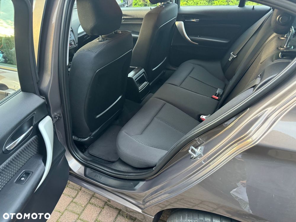 BMW Seria 1 118i Advantage - 19