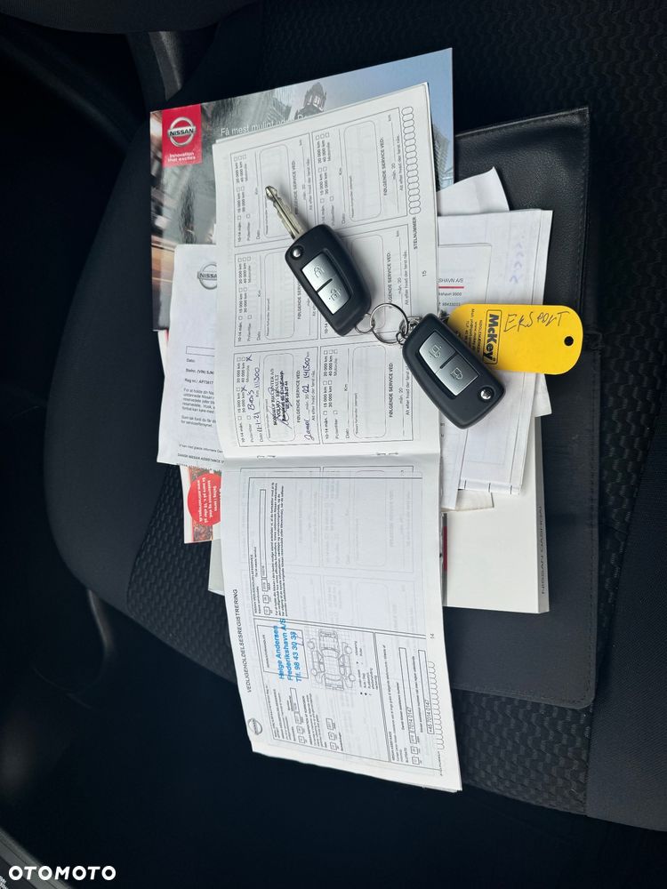 Nissan Qashqai 1.5 dCi TEKNA - 10