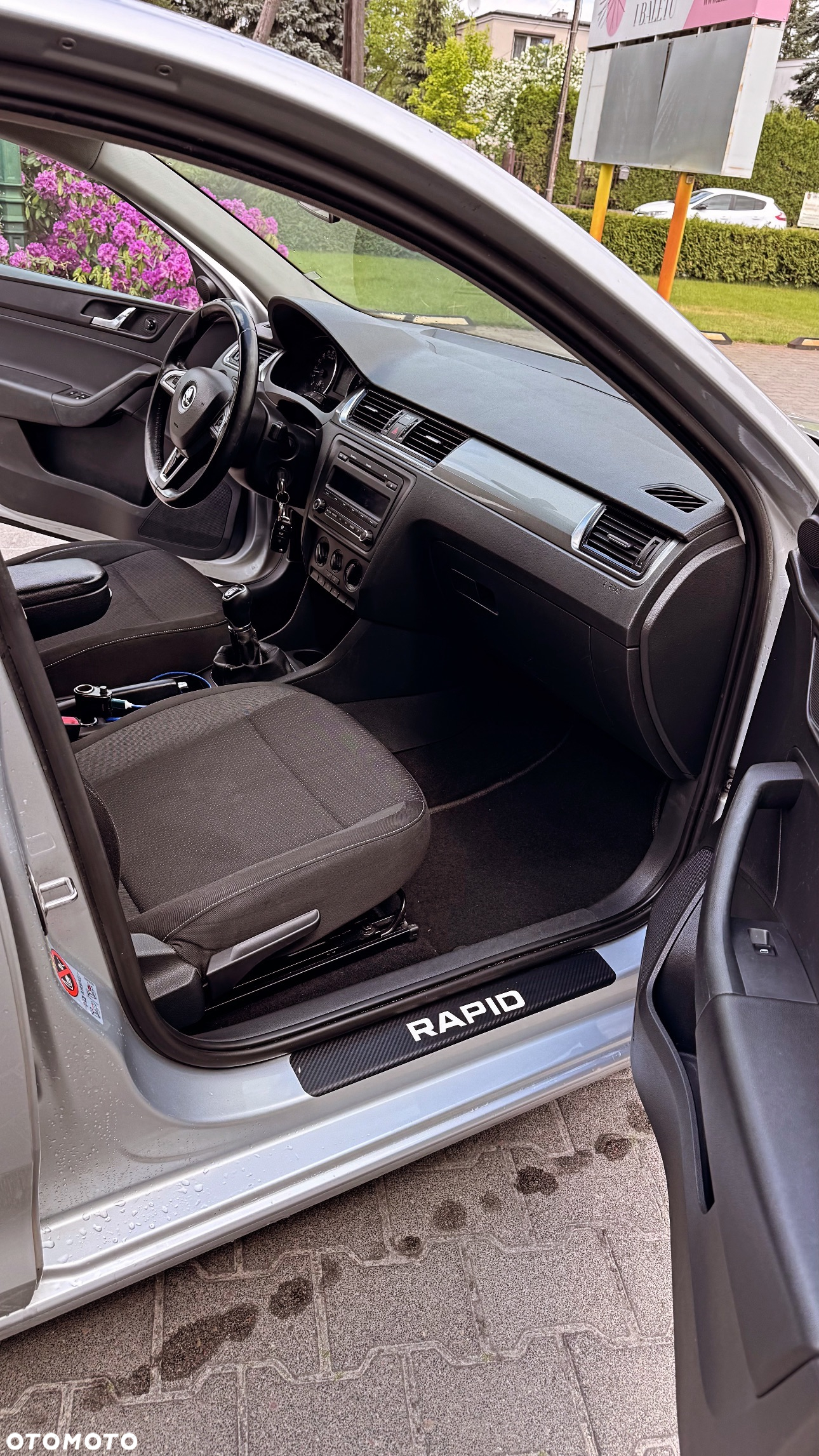 Skoda RAPID 1.6 TDI DPF Ambition Max - 11