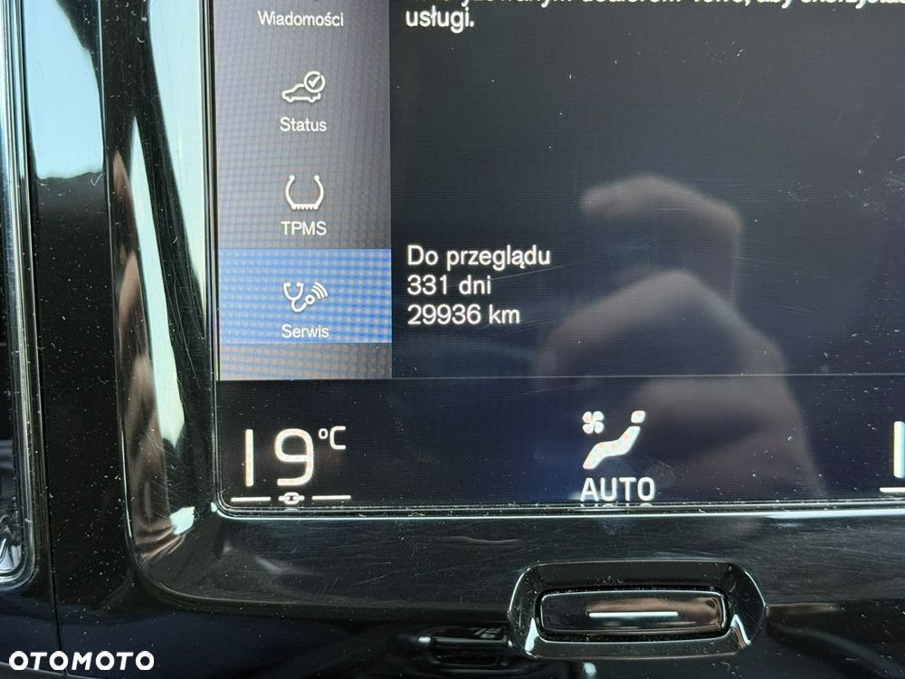 Volvo XC 60 D4 Momentum Pro - 25