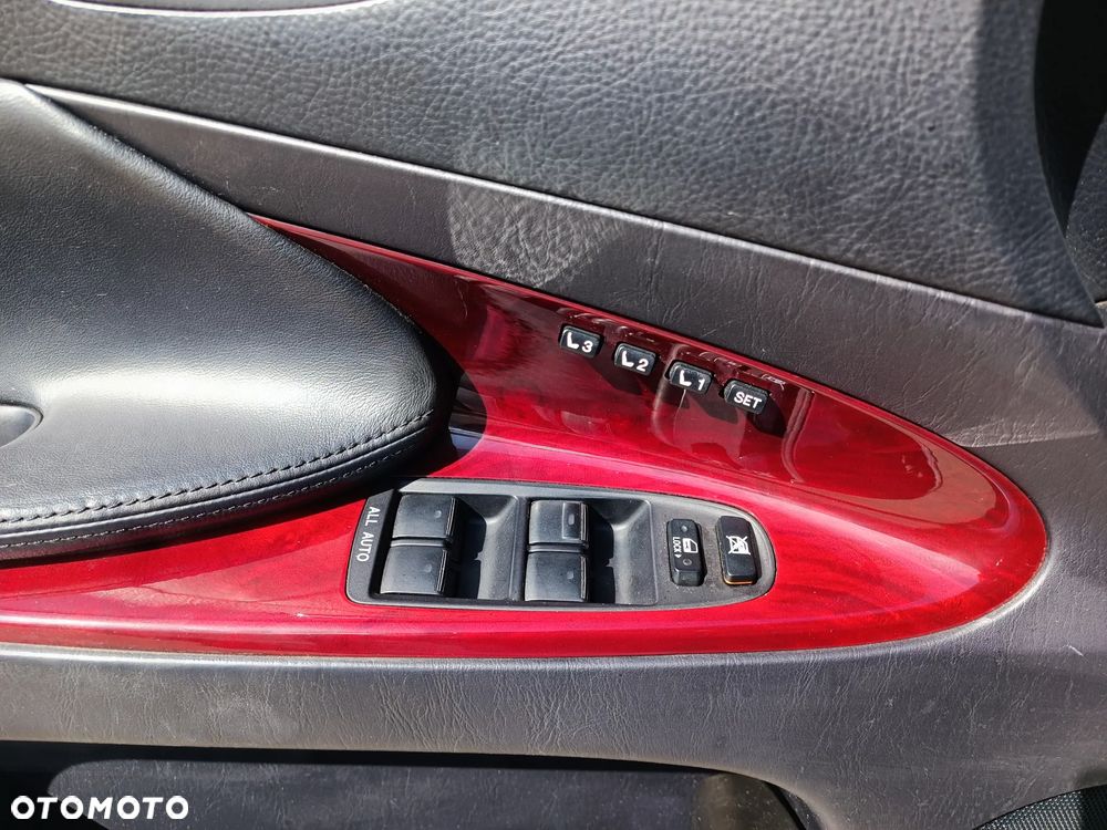 Lexus GS 450h Luxury Line - 27