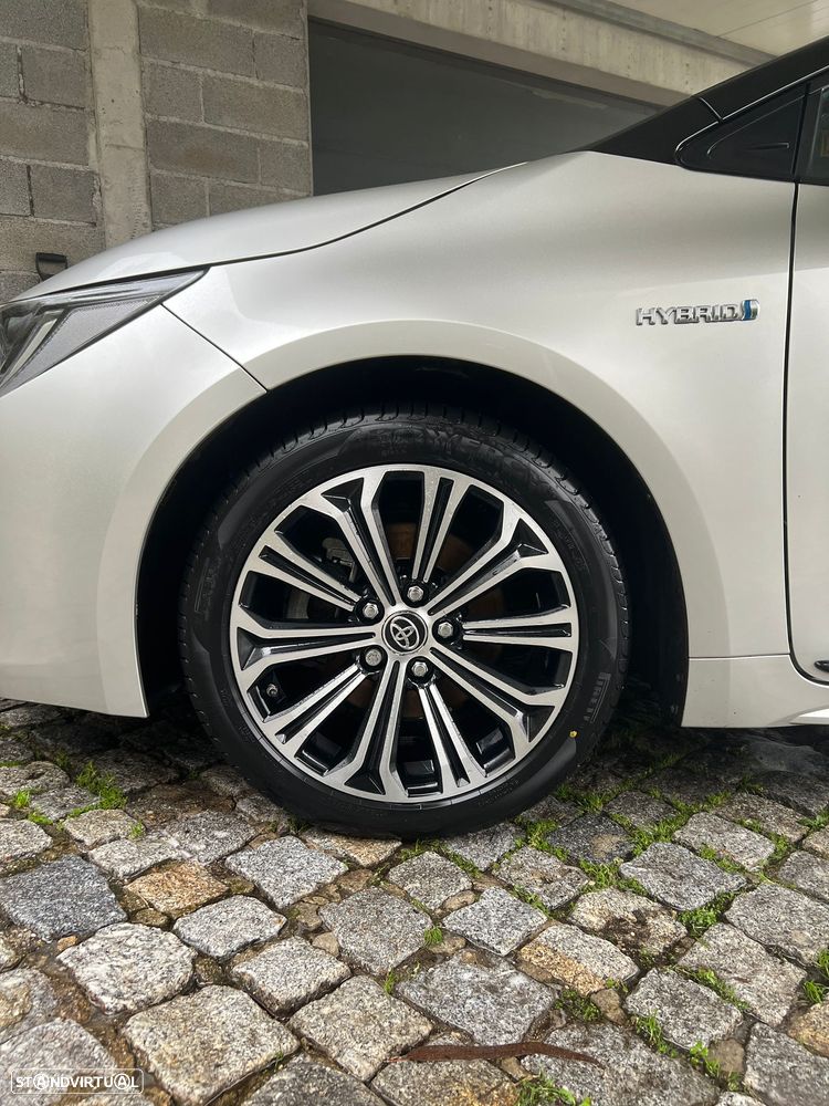 Toyota Corolla 2.0 Hybrid Square Collection - 2
