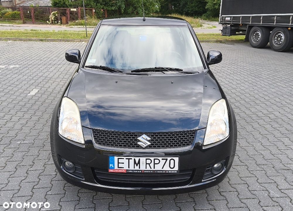 Suzuki Swift 1.5 GS - 2