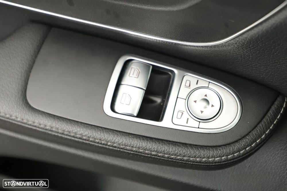 Mercedes-Benz V 250 d Longo Avantgarde - 18