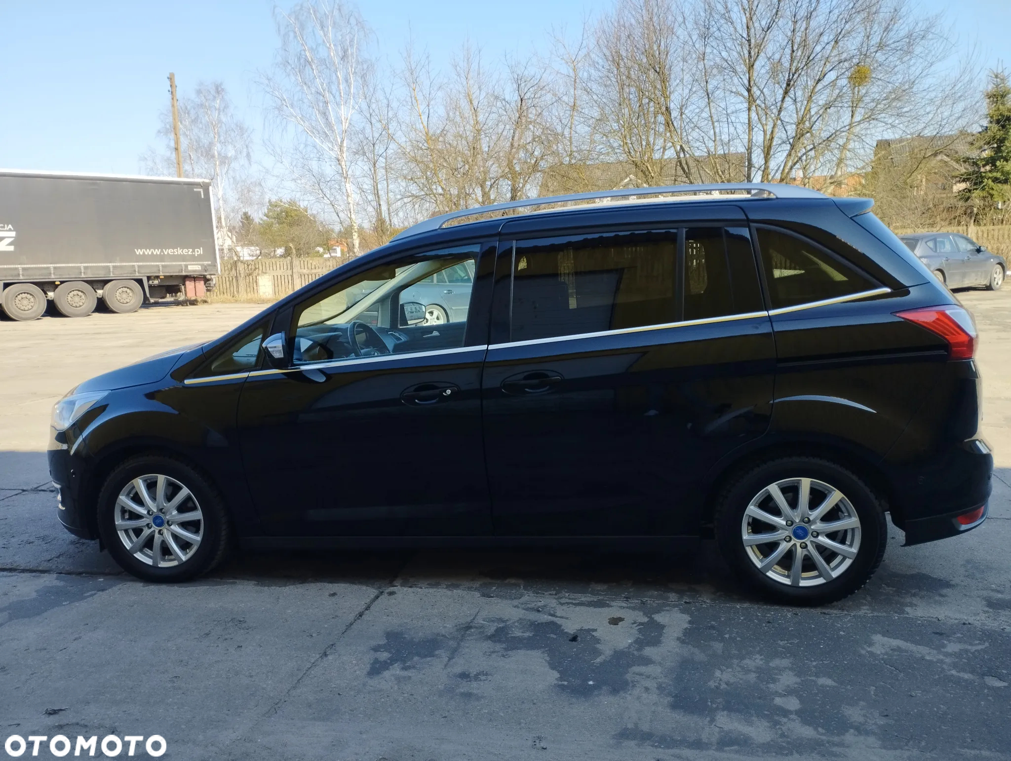 Ford Grand C-MAX 1.5 EcoBoost Start-Stopp-System Titanium - 13