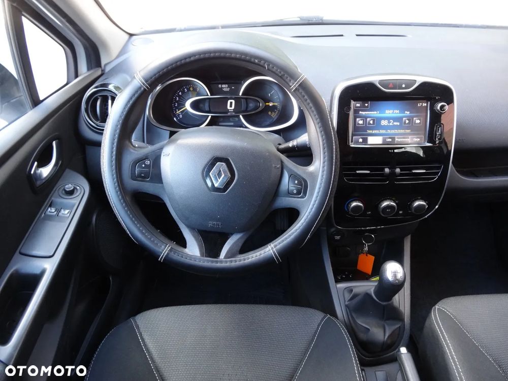 Renault Clio 1.2 16V Limited - 18