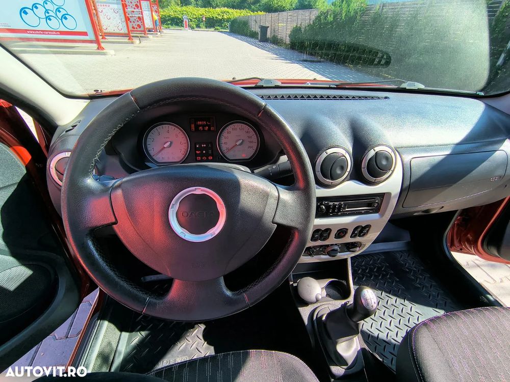 Dacia Sandero 1.5 dCI Laureate - 17