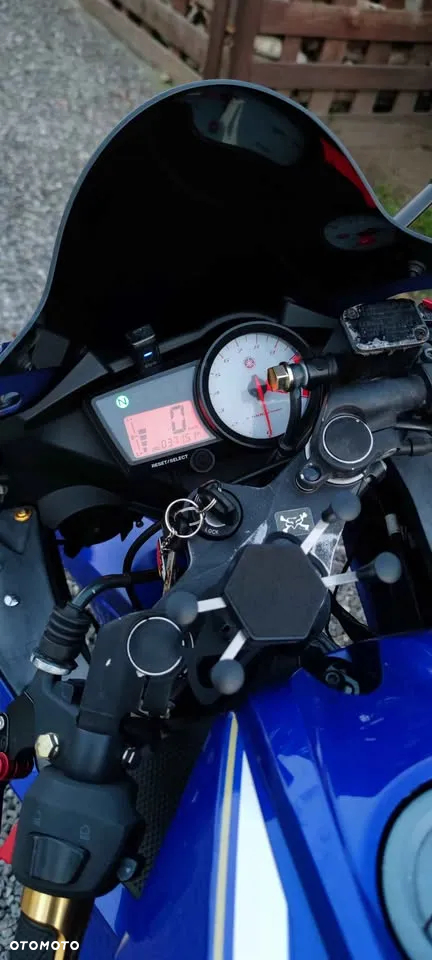 Yamaha R125 - 4