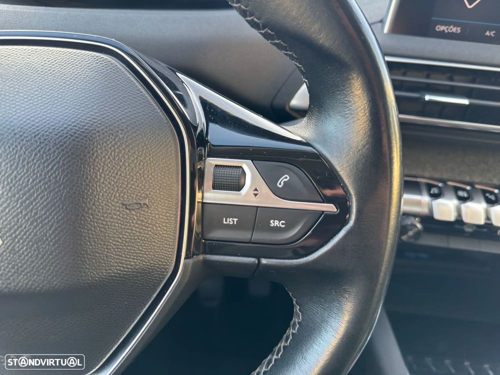 Peugeot 3008 - 12