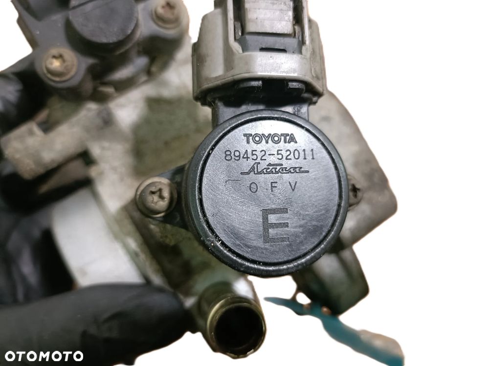 TOYOTA YARIS I 99-05 1,3 B przepustnica 89452-52011 * - 5