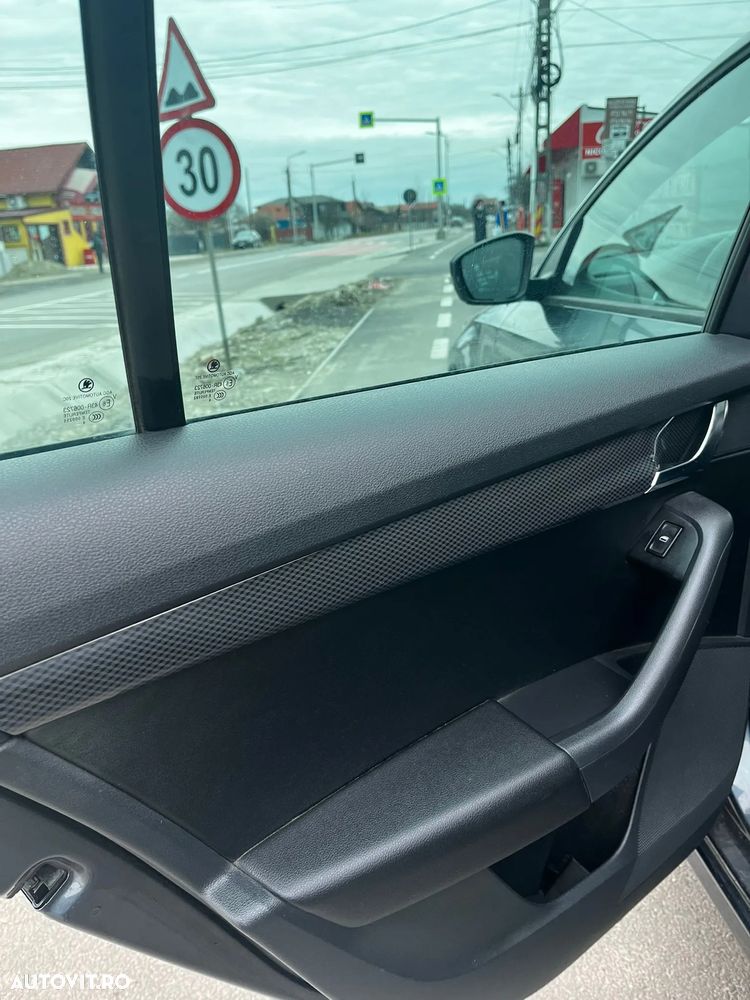 Skoda Octavia 2.0 TDI (Green tec) DSG RS - 34