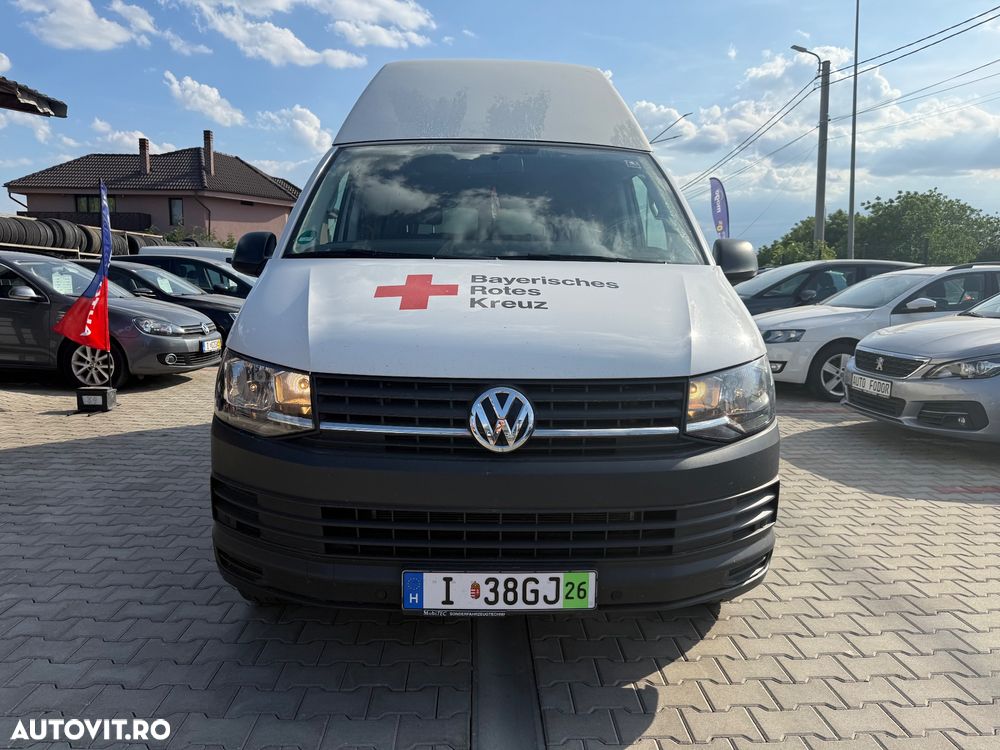 Volkswagen Multivan - 8