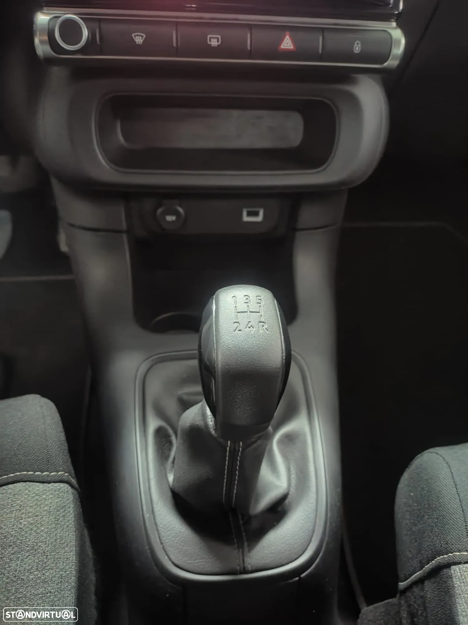 Citroën C3 1.2 PureTech C-Series - 11