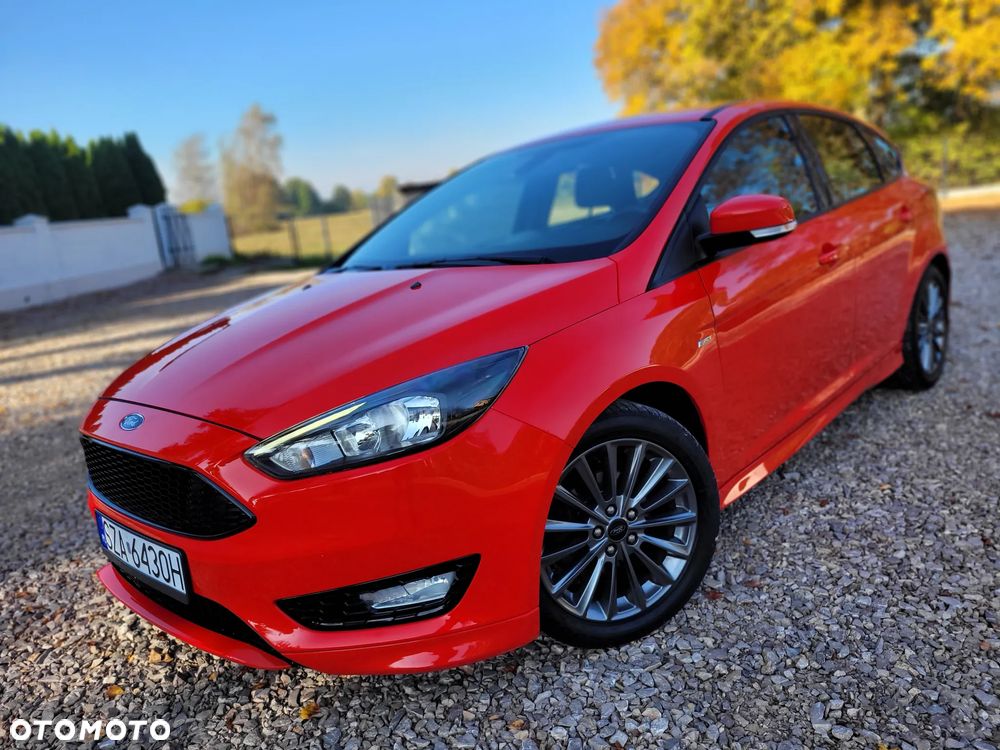 Ford Focus - 1