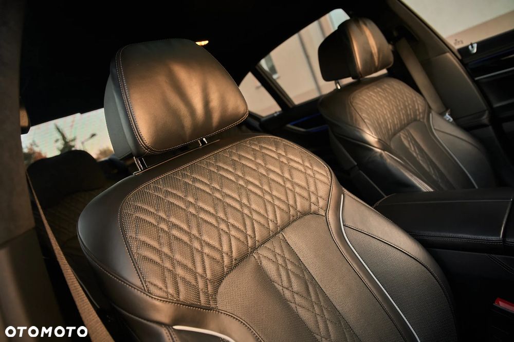 BMW Seria 7 740d xDrive mHEV sport - 40
