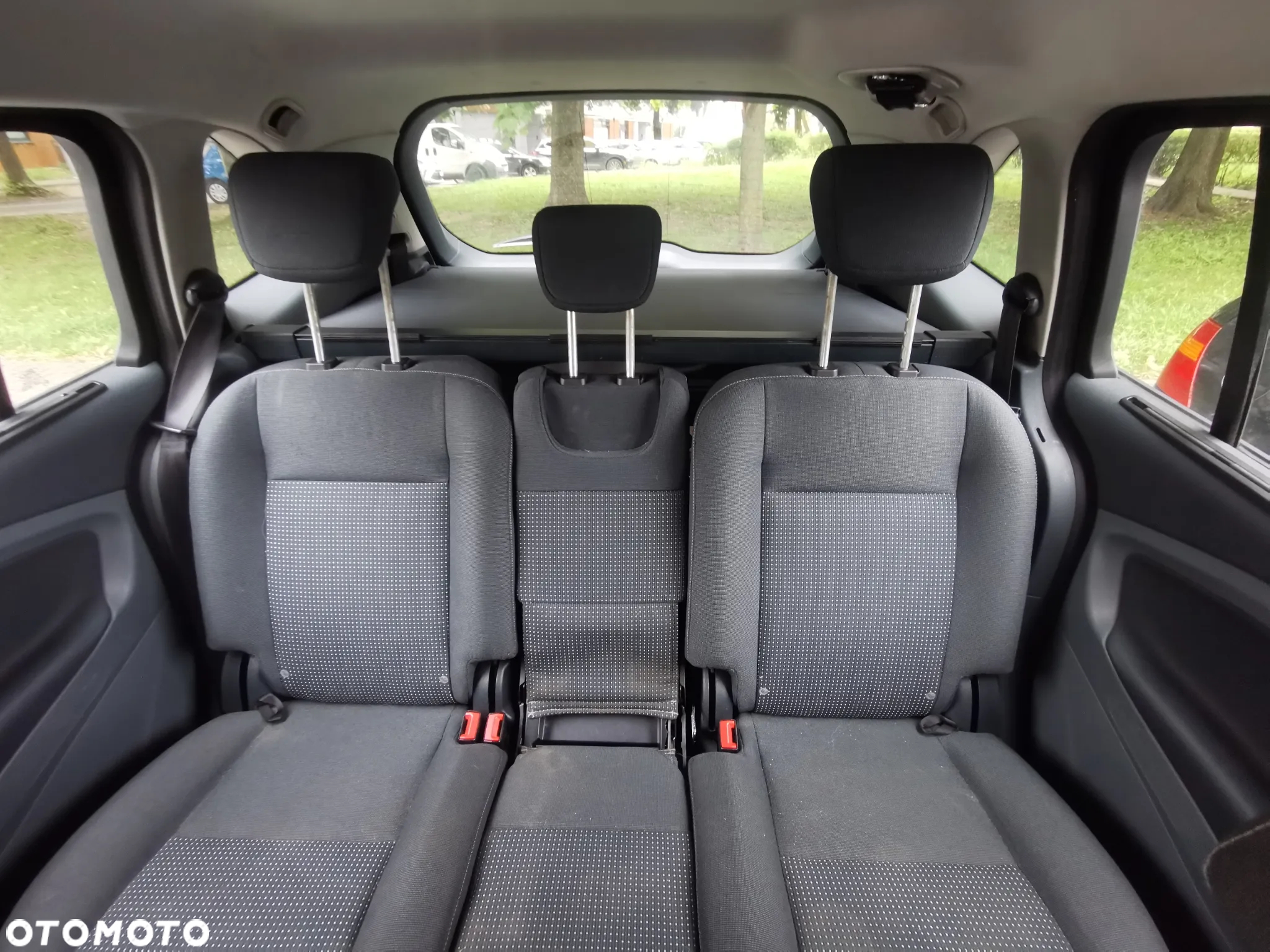 Ford Grand C-MAX 2.0 TDCi Titanium - 9