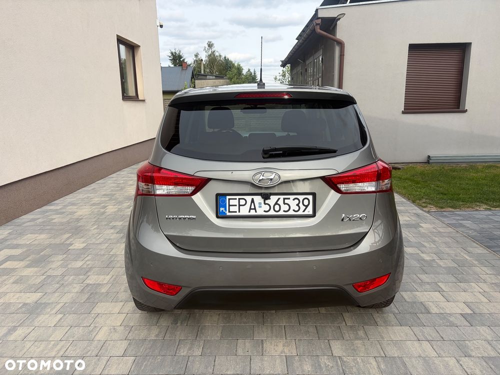 Hyundai ix20 1.6 Automatik YES Gold - 4