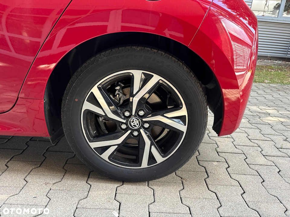 Toyota Yaris - 8