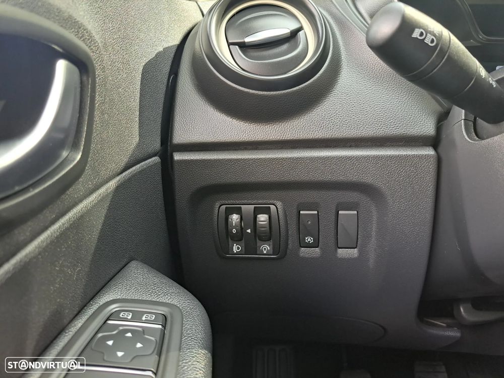 Renault Captur ENERGY dCi 110 S&S Experience - 17