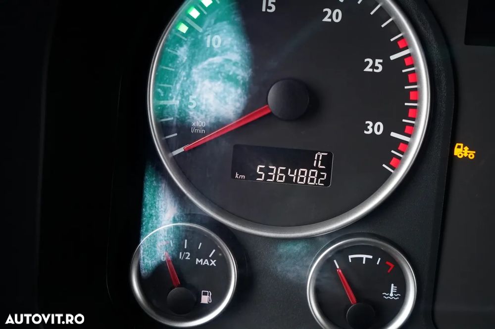 MAN TGX 18.500 / 4x4 / HIDRAULICĂ / HIDROPROPULSARE / CABINĂ JOSĂ / ANVELOPE 100% / EURO 6 / - 39