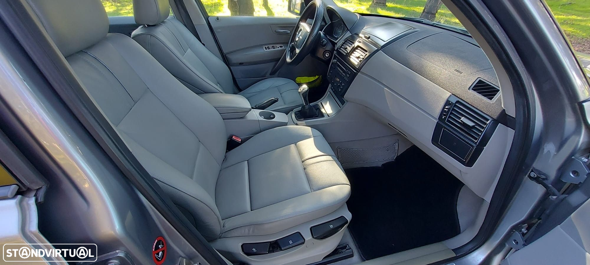 BMW X3 2.0 d - 9