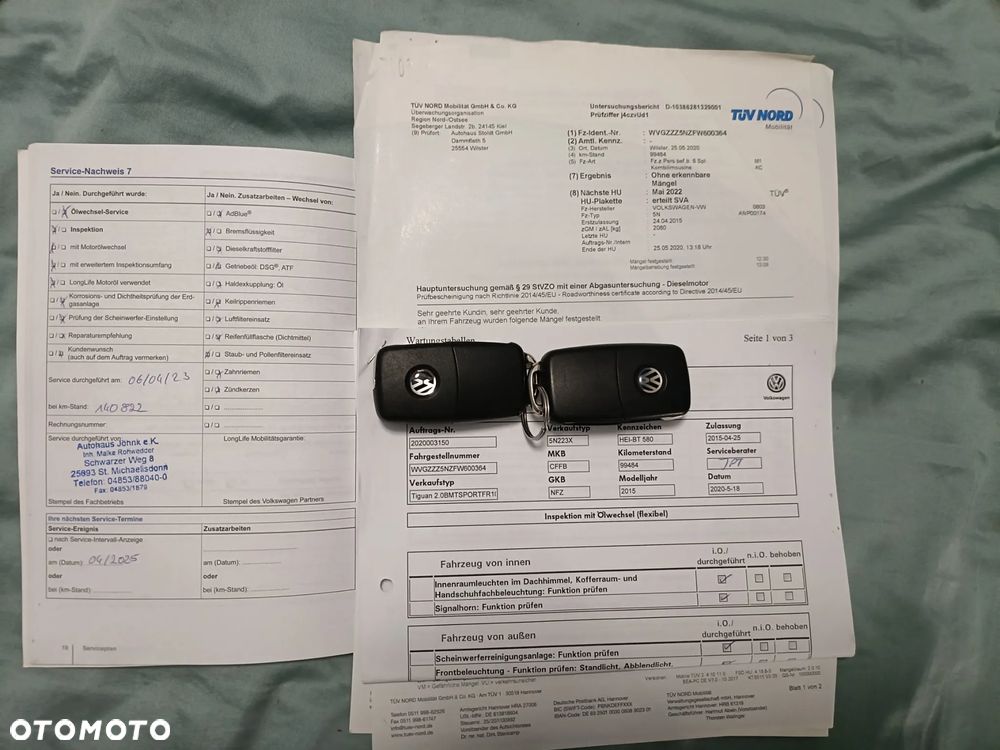 Volkswagen Tiguan 2.0 TDI DPF BlueMotion Technology Lounge Sport & Style - 23