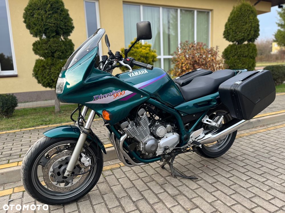 Yamaha XJ - 8