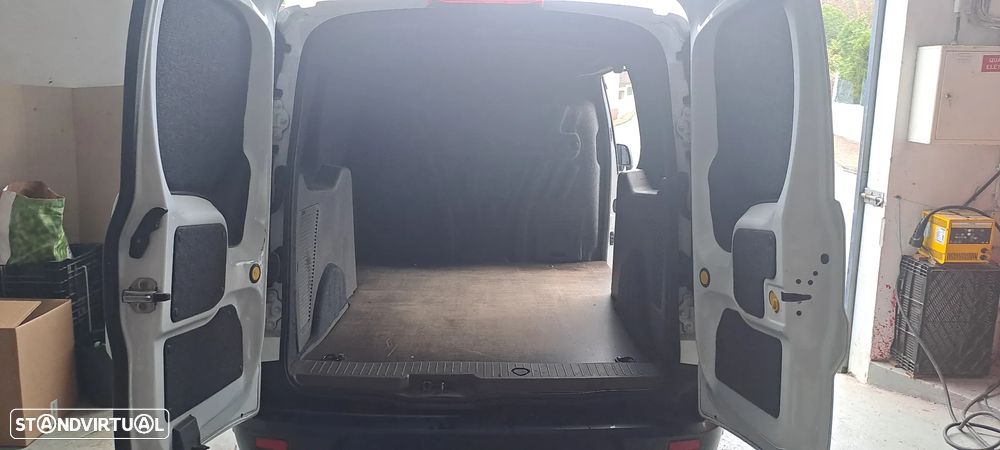 Ford TRANSIT CONNECT - 2