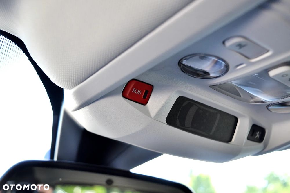 Peugeot 3008 BlueHDi 130 Stop & Start EAT8 Active Business-Paket - 36