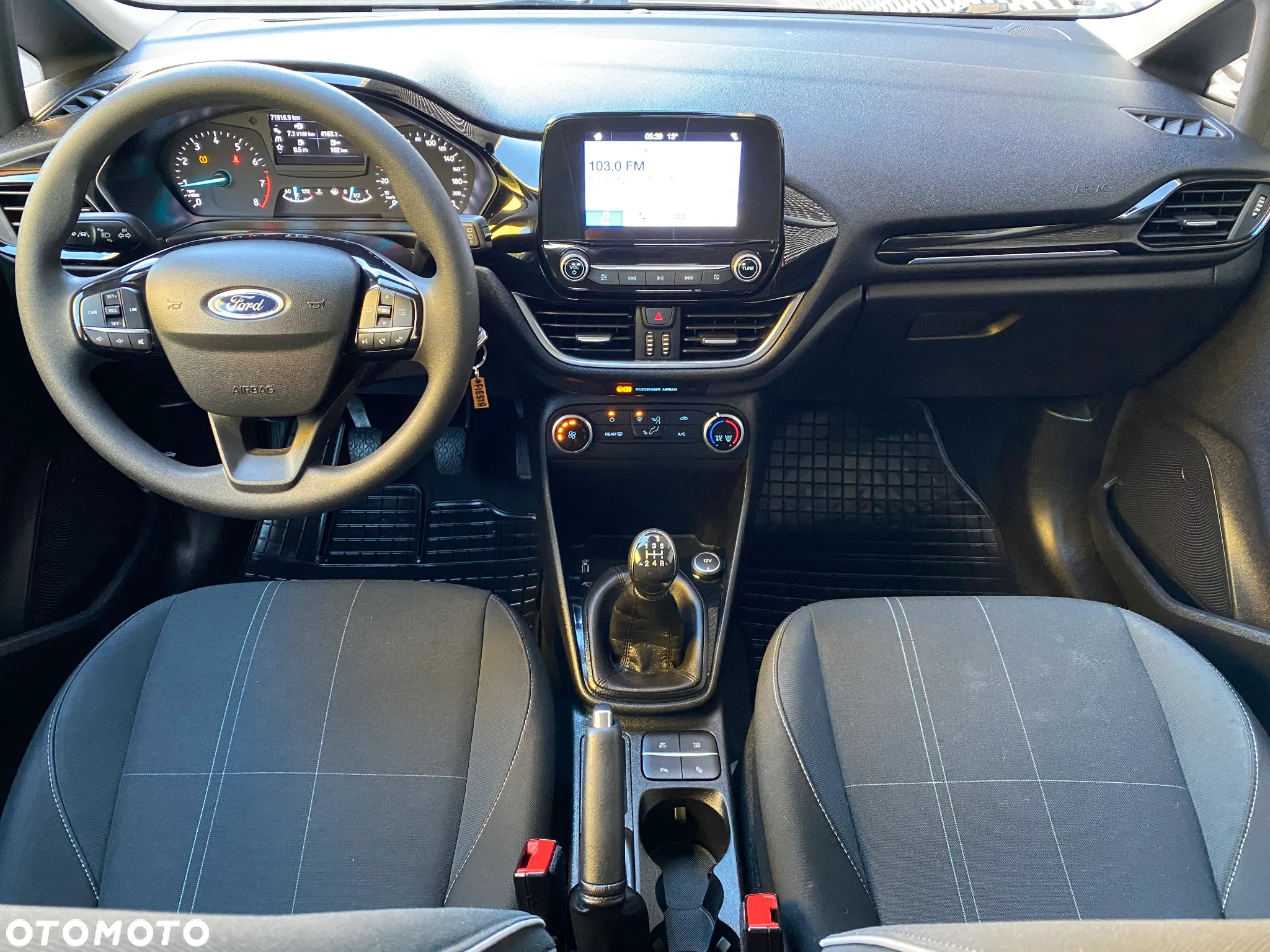 Ford Fiesta 1.1 SYNC Edition - 10