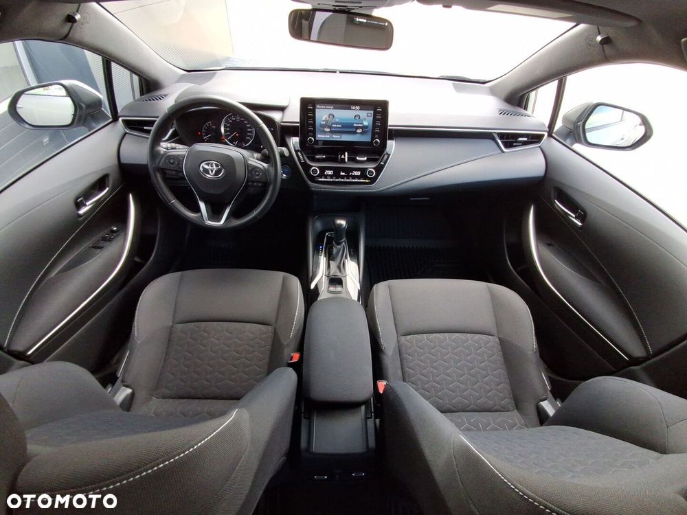 Toyota Corolla 1.8 Hybrid Comfort - 17
