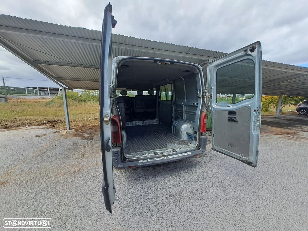 Nissan Interstar - 6