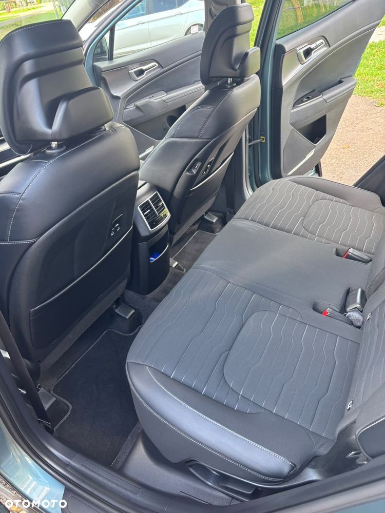 Kia Sportage 1.6 T-GDI HEV Business Line 2WD - 9