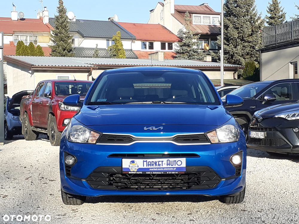 Kia Rio - 7