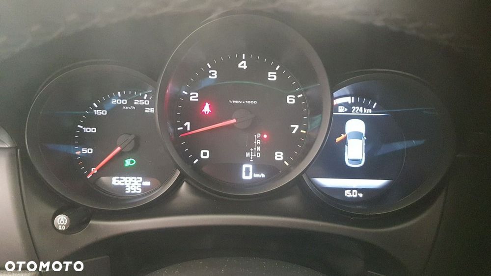 Porsche Macan - 21