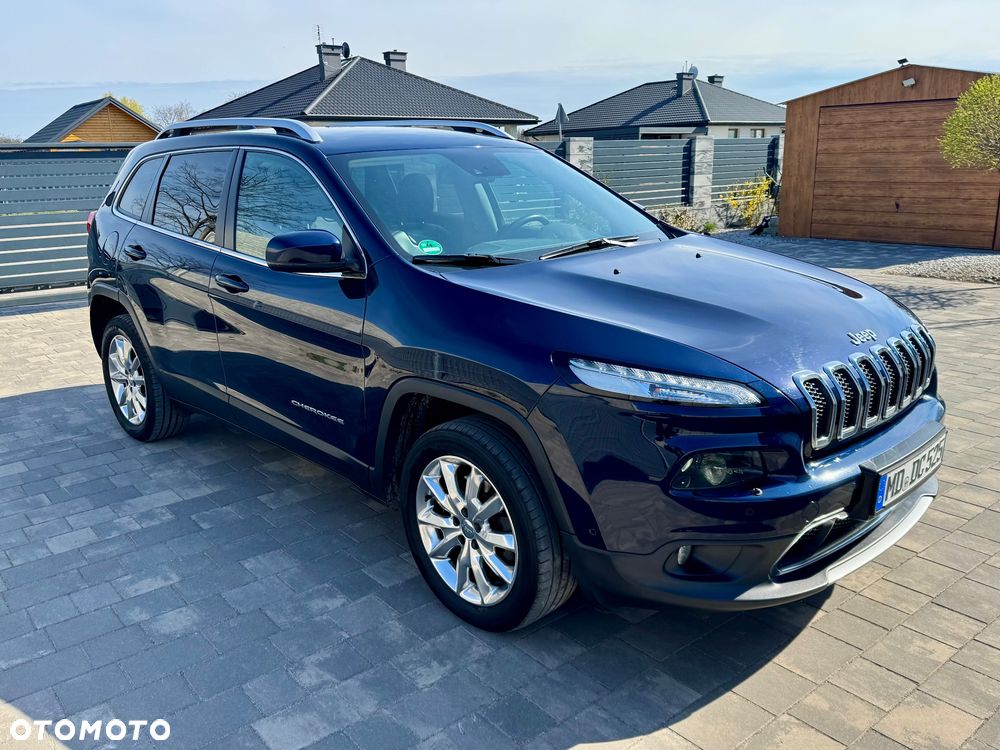 Jeep Cherokee - 29