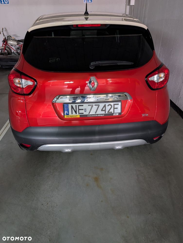 Renault Captur 1.2 TCe Helly Hansen EDC - 2